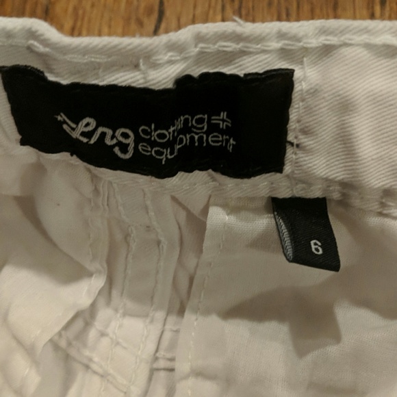 Shorts - Picture 2 of 3